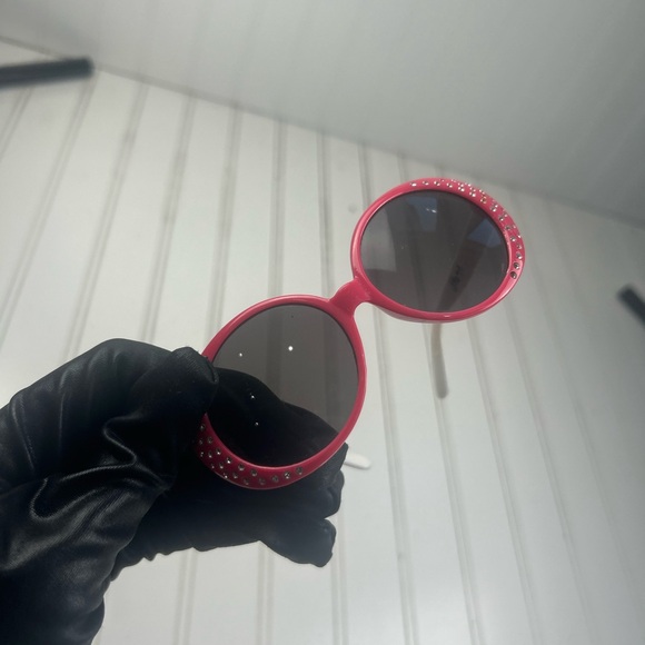 Girls Pink Rhinestone Oval Sunglasses – Cute Retro Style - Picture 5 of 8